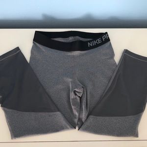 Nike Pro Cropped Leggings